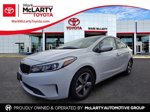 Snow White Pearl 2018 Kia Forte LX