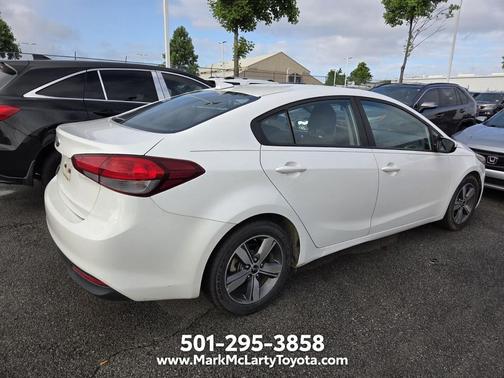 Snow White Pearl 2018 Kia Forte LX