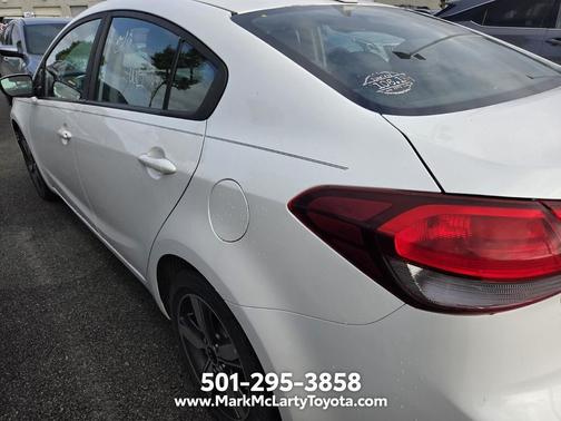 Snow White Pearl 2018 Kia Forte LX