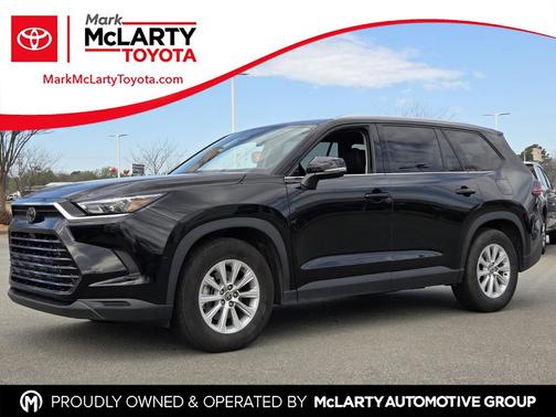 Midnight Black Metallic 2025 Toyota Grand Highlander XLE