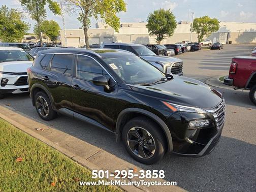 Super Black 2024 Nissan Rogue SV