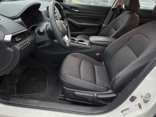 2022 Nissan Altima S FWD