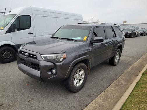 2023 Toyota 4Runner SR5