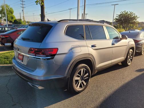 2022 Volkswagen Atlas 2.0T SE