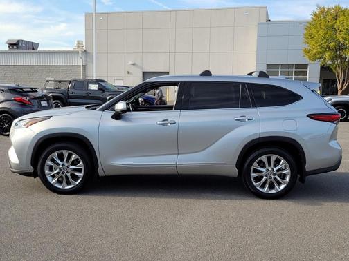 2023 Toyota Highlander Hybrid Limited