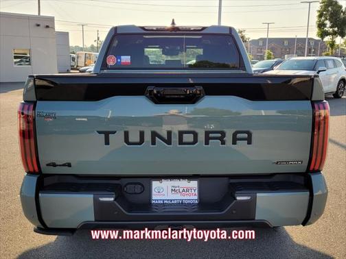 2025 Toyota Tundra Hybrid Platinum