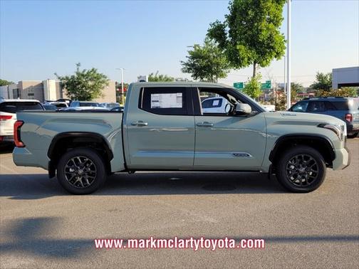 2025 Toyota Tundra Hybrid Platinum
