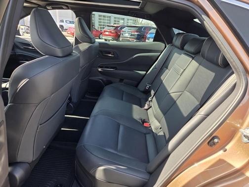 2025 Toyota Crown Platinum