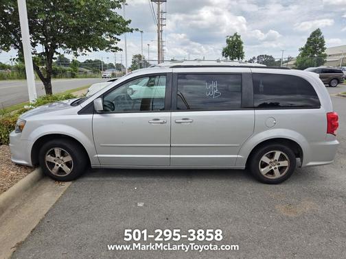Bright Silver Metallic Clearcoat 2012 Dodge Grand Caravan SXT