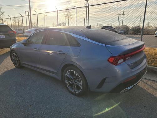 2022 Kia K5 EX