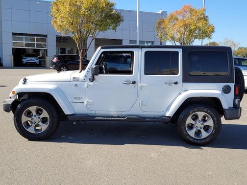 2018 Jeep Wrangler JK Unlimited Sahara