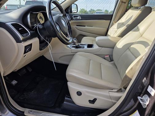 Granite Crystal Metallic Clearcoat 2020 Jeep Grand Cherokee Limited