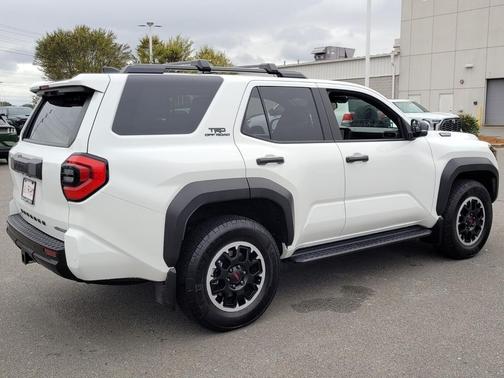 2025 Toyota 4Runner TRD Off Road