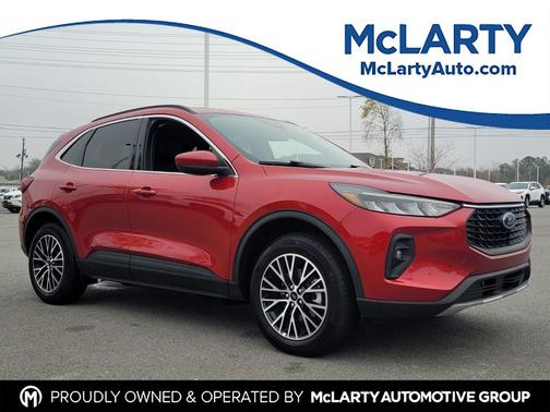 2025 Ford Escape PHEV SE