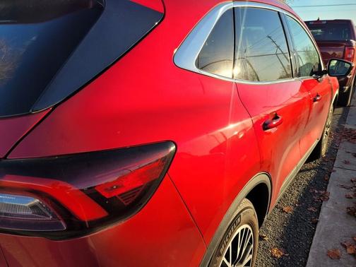 2025 Ford Escape PHEV SE