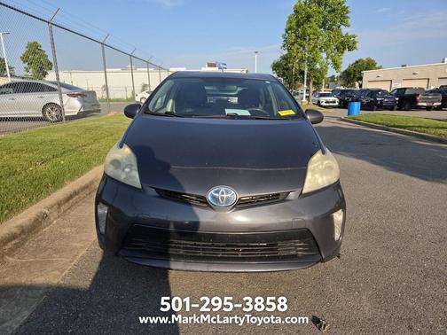 Winter Gray Metallic 2013 Toyota Prius Two