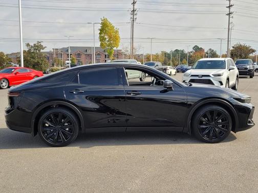 2025 Toyota Crown Platinum