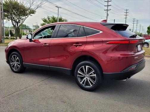 2023 Toyota Venza LE