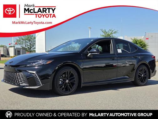 Midnight Black Metallic 2026 Toyota Camry SE