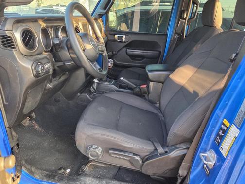 Hydro Blue Pearlcoat 2022 Jeep Gladiator Sport