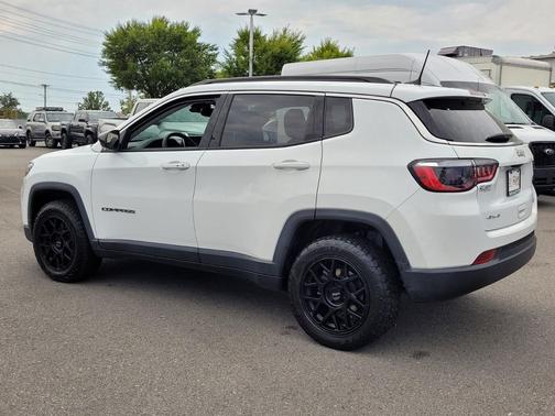 2022 Jeep Compass Latitude