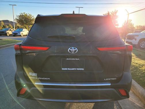 2021 Toyota Highlander Limited