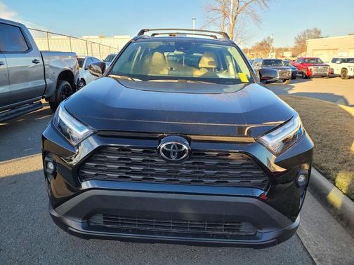 2025 Toyota RAV4 Hybrid XLE Premium