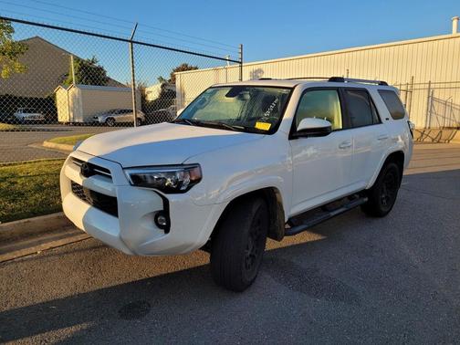 2022 Toyota 4Runner SR5