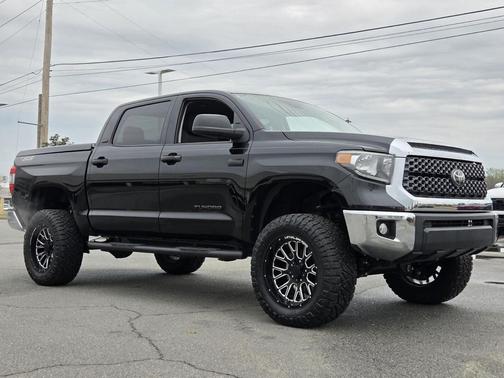 2020 Toyota Tundra SR5