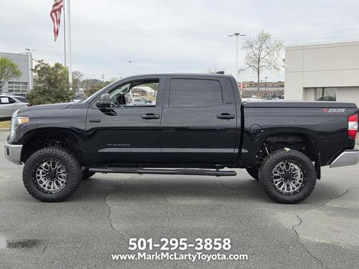 Midnight Black Metallic 2020 Toyota Tundra SR5