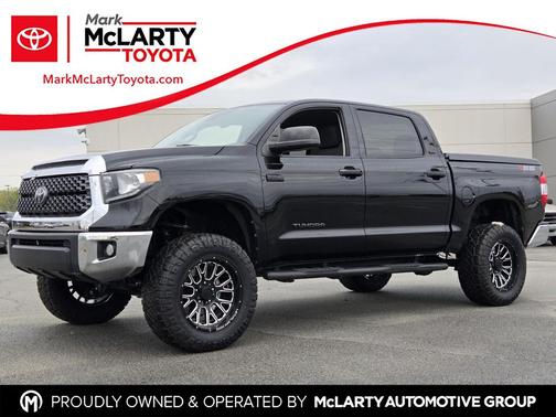 Midnight Black Metallic 2020 Toyota Tundra SR5