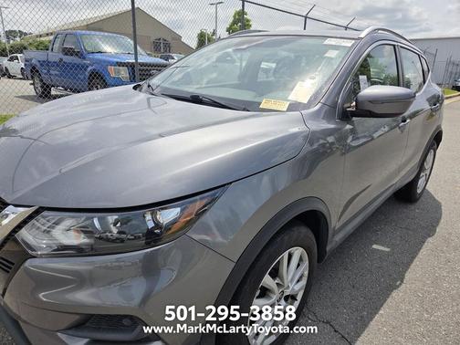 Gun Metallic 2020 Nissan Rogue Sport SV