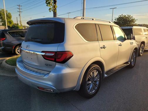 2020 INFINITI QX80 Luxe