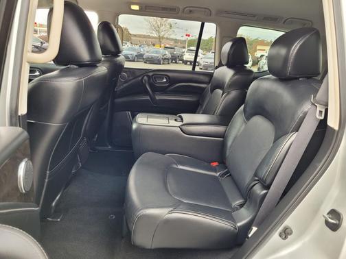 2020 INFINITI QX80 Luxe