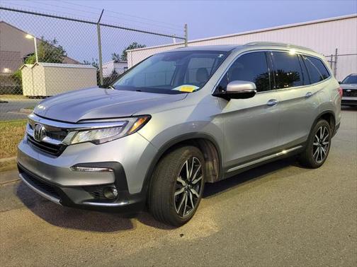 2021 Honda Pilot Touring 8-Passenger