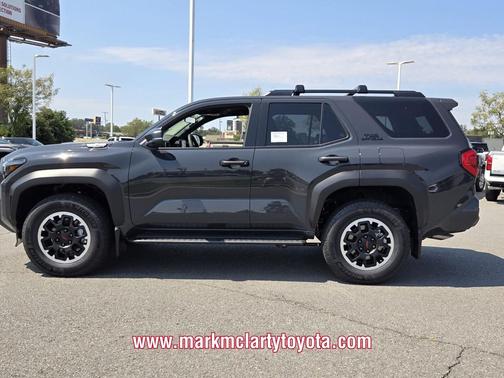 2025 Toyota 4Runner TRD Off Road