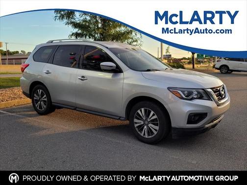 2020 Nissan Pathfinder SL 2WD
