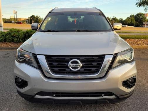 2020 Nissan Pathfinder SL 2WD