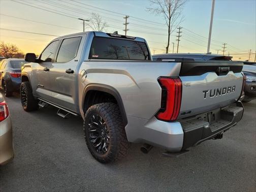 2025 Toyota Tundra SR5