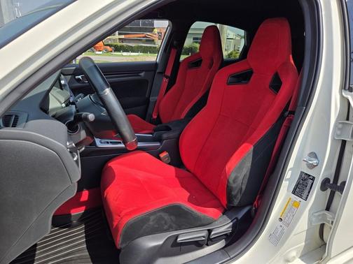 2024 Honda Civic Type R Base