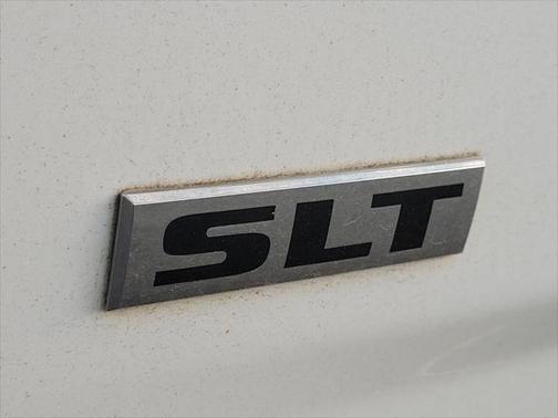 2019 RAM 1500 SLT
