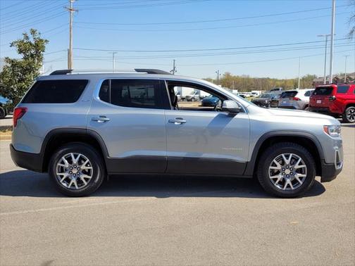 2023 GMC Acadia AWD SLT