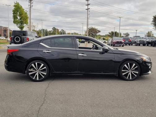 2019 Nissan Altima 2.0 Platinum