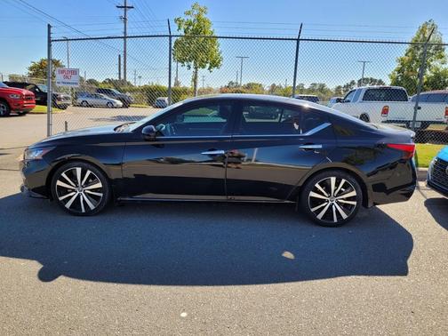2019 Nissan Altima 2.0 Platinum