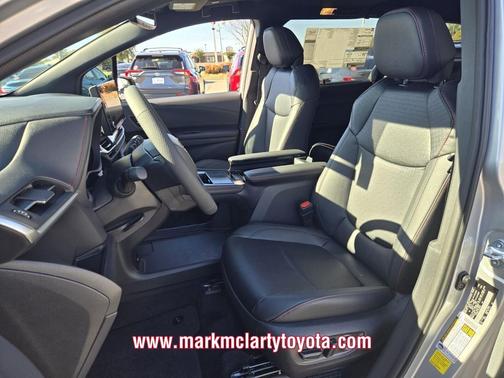 2025 Toyota Sienna XSE 7 Passenger