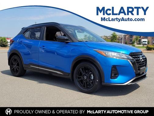 2023 Nissan Kicks SR