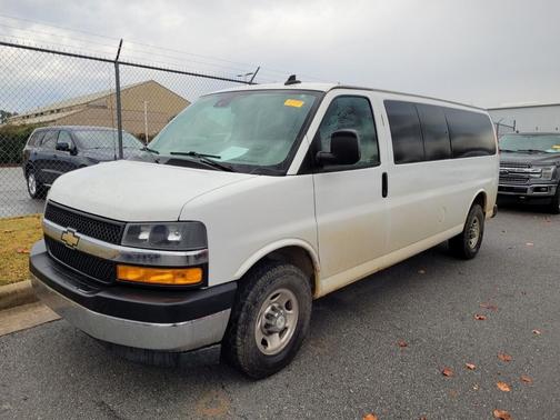 2019 Chevrolet Express 3500 LT
