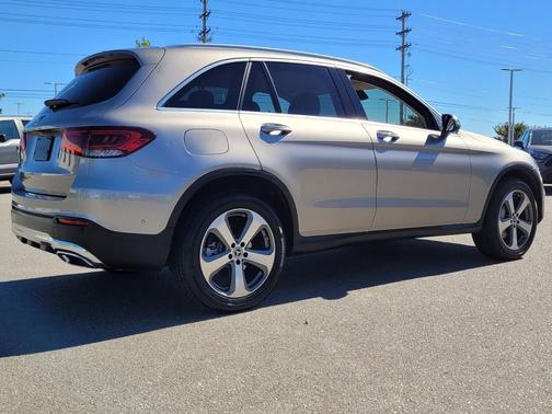 2022 Mercedes-Benz GLC 300 Base