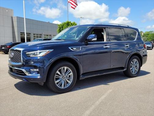 2024 INFINITI QX80 Luxe