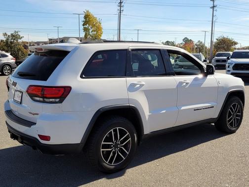 2020 Jeep Grand Cherokee Trailhawk